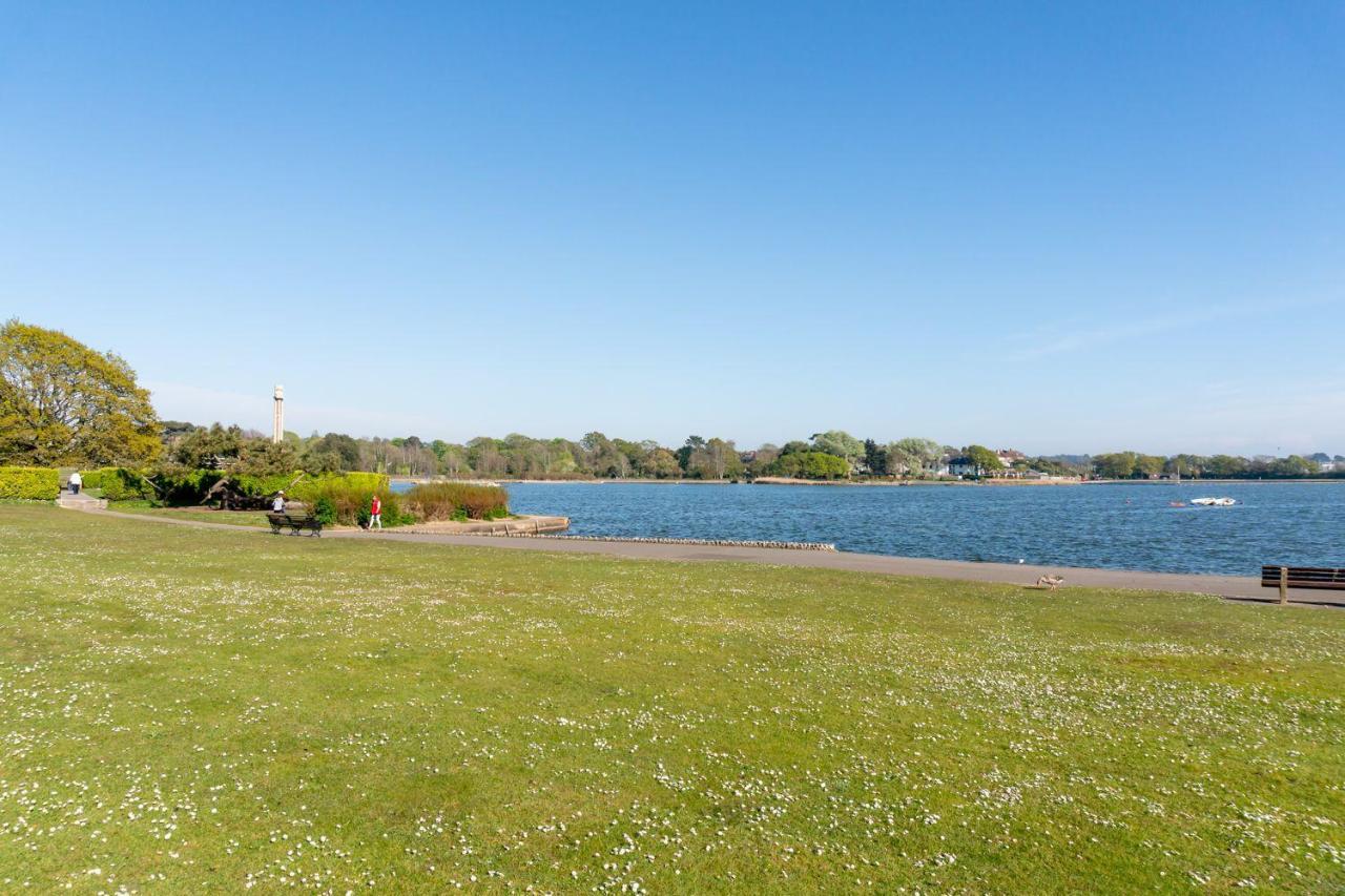 Park Lake View Пул Екстер'єр фото