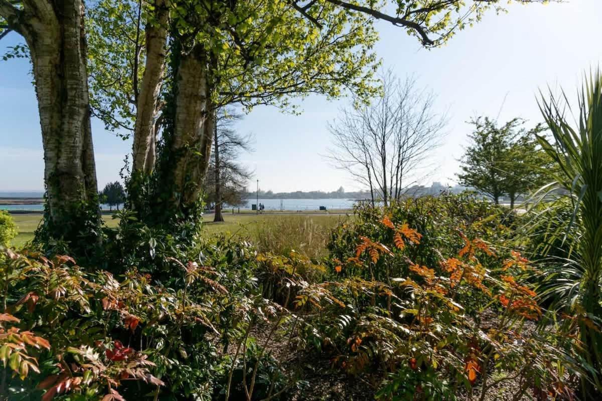 Park Lake View Пул Екстер'єр фото
